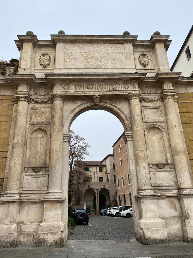 Catoo Dimora Di Design Park In Palazzo Nobiliare Al Duomo Apartment Padova Exterior photo